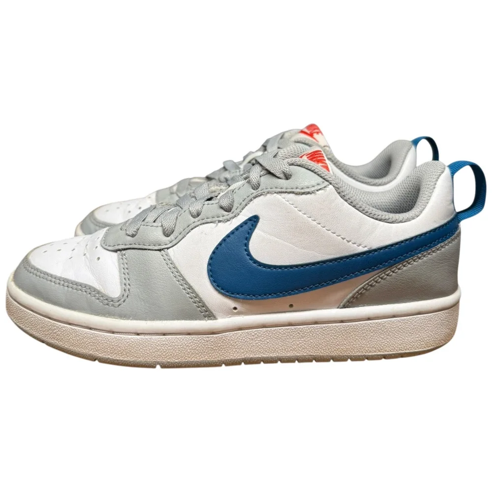 NIKE Court Borough Low 2 Boys 4Y White Grey Blue Leather Sneakers